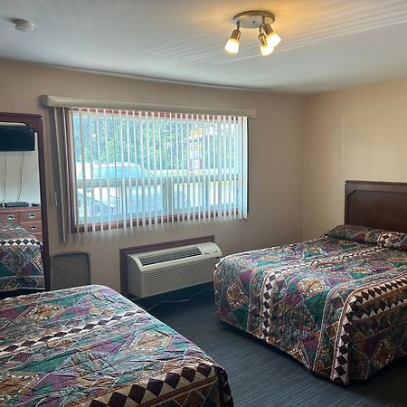 The Silver Birch Motel Goderich Bagian luar foto