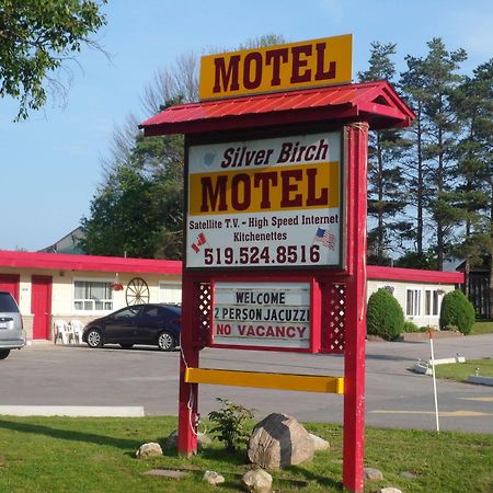 The Silver Birch Motel Goderich Bagian luar foto