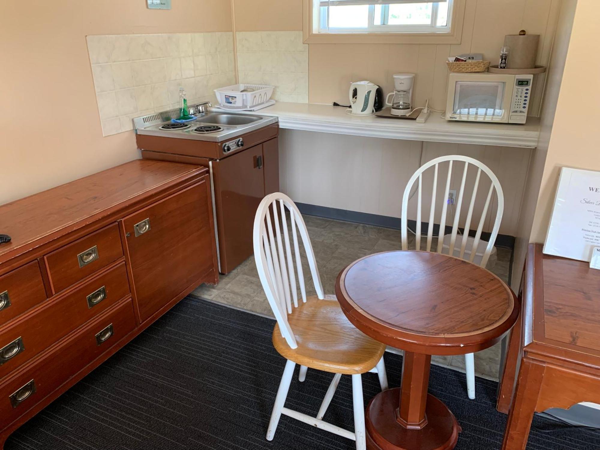 The Silver Birch Motel Goderich Bagian luar foto